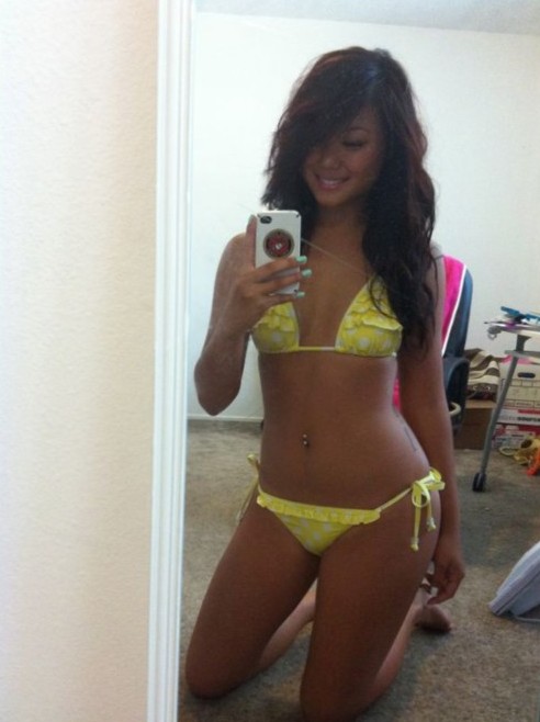Asian babe iPhone selfshot bikini.